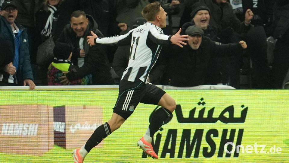 Harvey Barnes führte Newcastle United mit seinem Doppelpack zum Sieg gegen Manchester City. Bild: Jon Super/AP/dpa