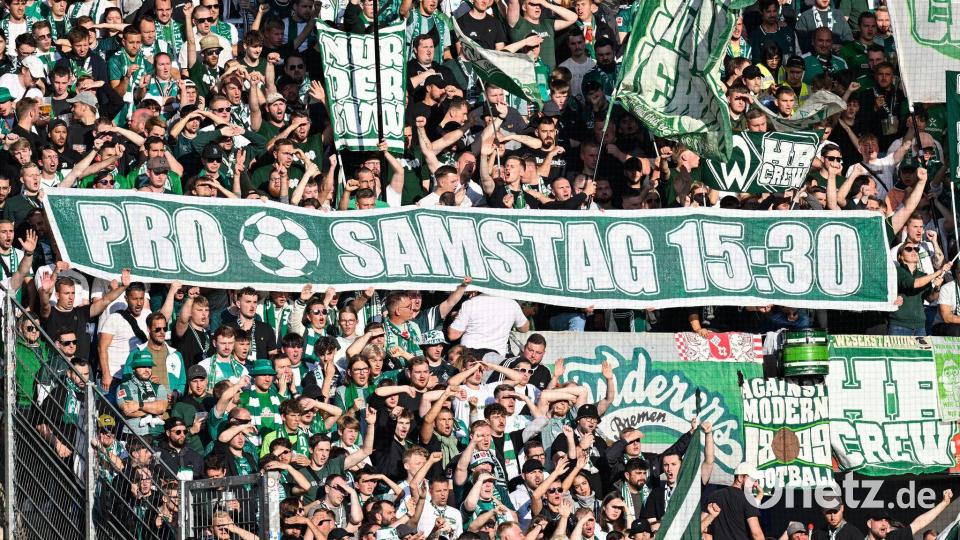 Das Thema Anstoßzeiten ist vielen Fans wichtig. Bild: Uwe Anspach/dpa