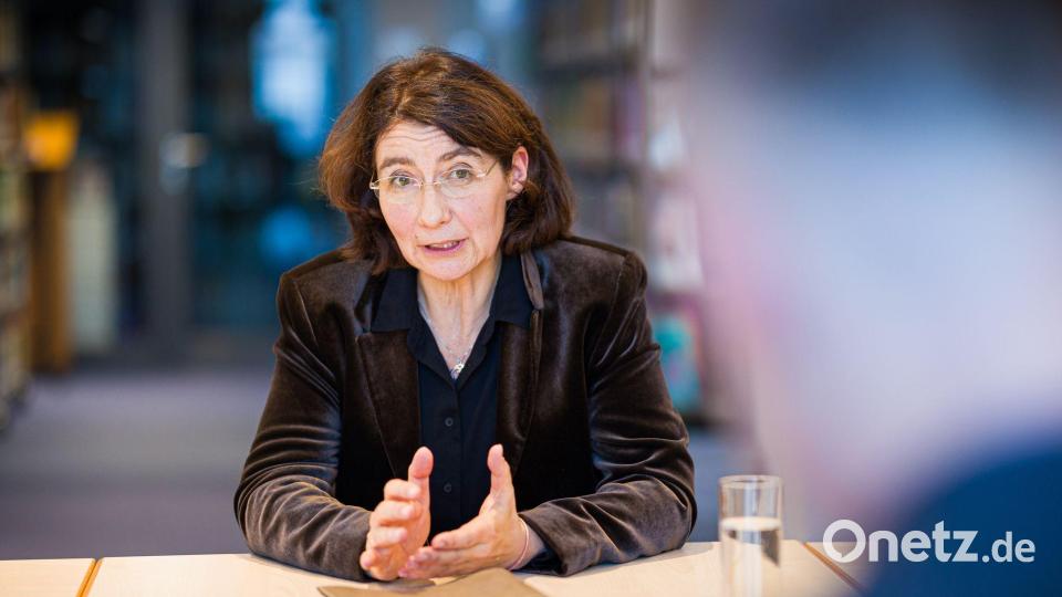 Die Berlinerin setzte sich im zweiten Wahlgang mit der erforderlichen Zwei-Drittel-Mehrheit durch. Bild: Moritz Frankenberg/dpa