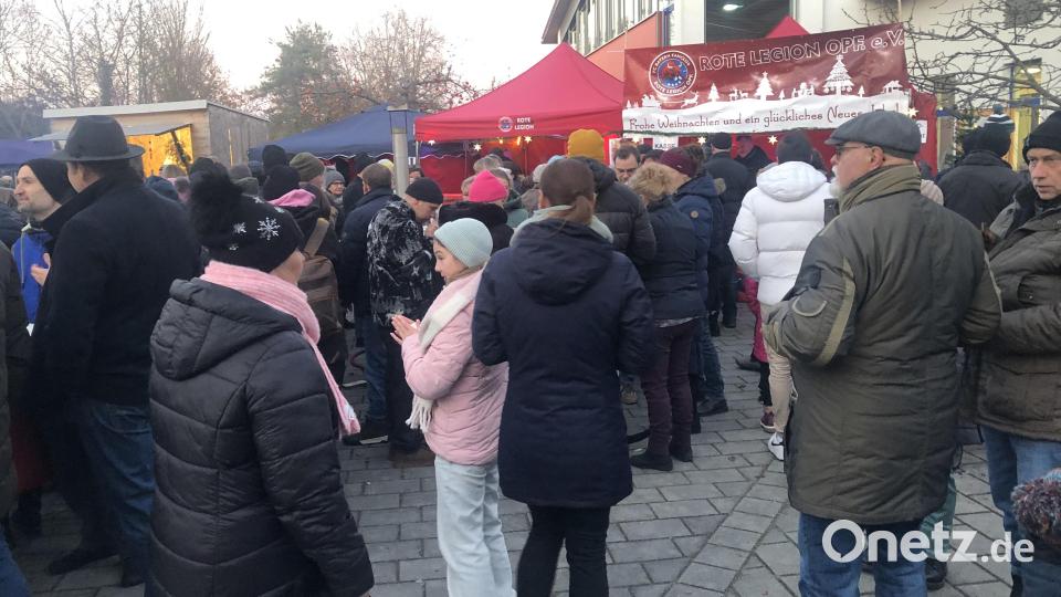 Es herrschte dichtes Gedränke fast so wie auf den großen Weihnachtsmärkten. Bild: sei