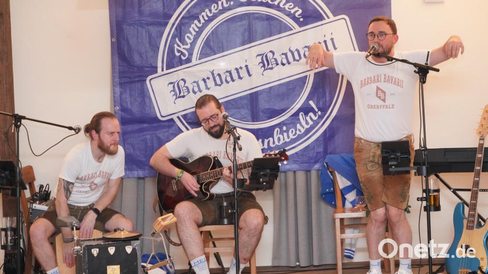 &quot;Barbari Bavarii&quot; mit Peter &quot;Beda&quot; Greiner, Christian &quot;Weiti&quot; Witt und Stephan &quot;Rosi&quot; Rosner (von links). Bild: fvo