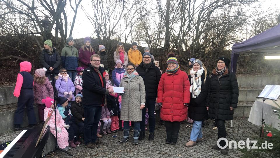 Spenden gab es für die Chorarbeit. Bild: sei