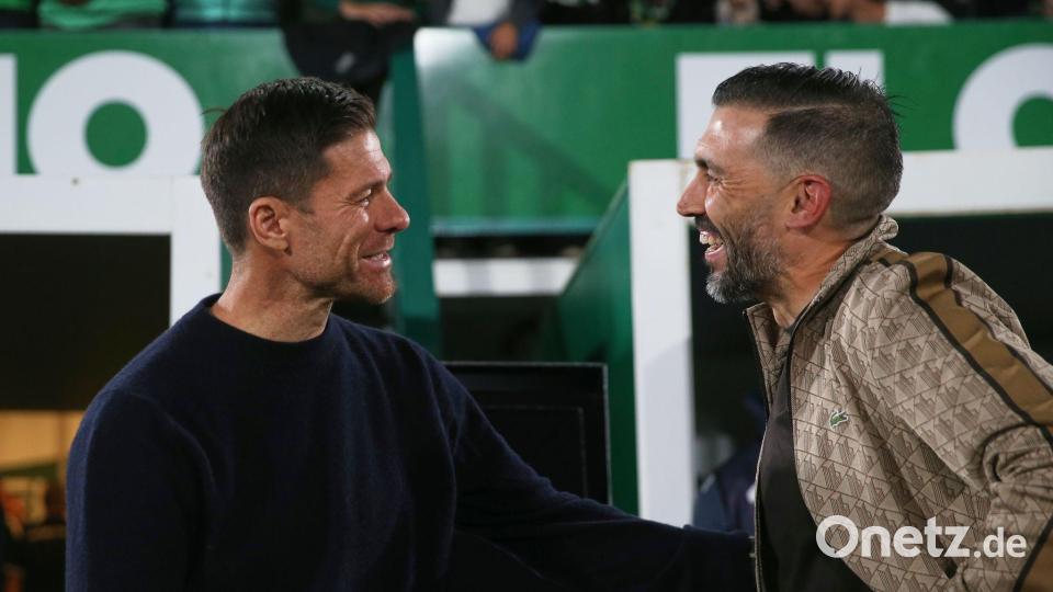 Ein Punkt, mit dem Xabi Alonso und Eder Sarabia leben müssen. Bild: Alberto Saiz/AP/dpa