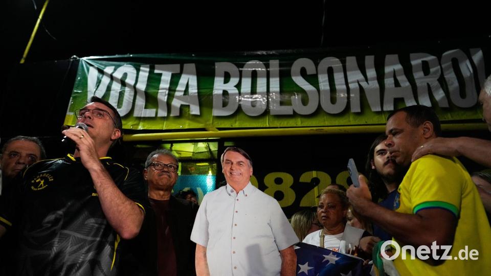Trotz der Verurteilung hat Bolsonaro in dem südamerikanischen Land noch immer viele Unterstützer. Bild: Eraldo Peres/AP/dpa