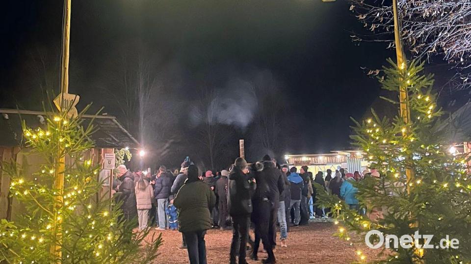 Der 20. Adventsmarkt der Plassenberg-Schützen in Gleiritsch war wieder ein Besuchermagnet. Bild: sgs