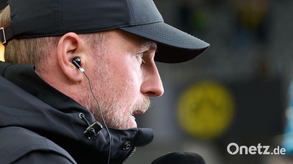 Die Reise von Sebastian Hoeneß und dem VfB Stuttgart lief anders als geplant. Bild: Bernd Thissen/dpa