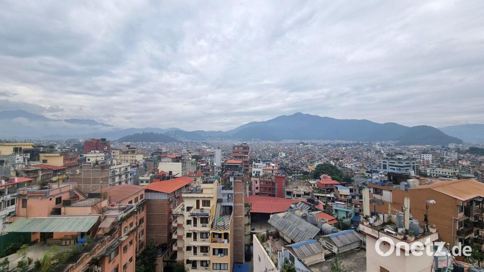 Kathmandu in Nepal. Von hier aus geht es für viele Bergsteiger und Wanderer Richtung Mount Everest. Peter Schröders Anreise führte von Salzburg über Dubai nach Kathmandu und von dort weiter ins Himalayagebirge. Bild: Peter Schröder