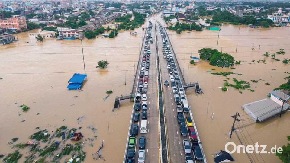 Besonders betroffen ist die Provinz Songkhla an der Grenze zu Malaysia. Bild: Arnun Chonmahatrakool/AP/dpa