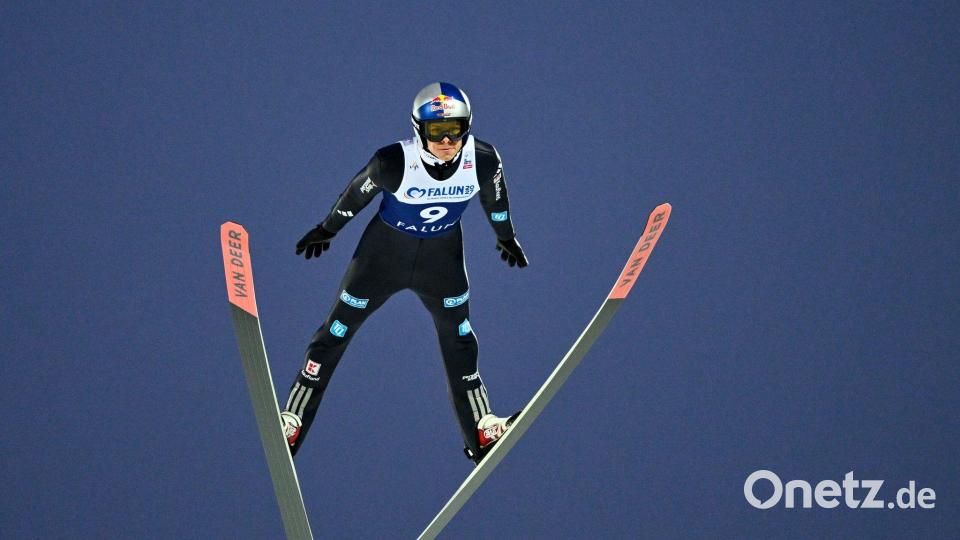 Andreas Wellinger schied schon im ersten Durchgang aus. Bild: Fredrik Sandberg/TT News Agency/AP/dpa