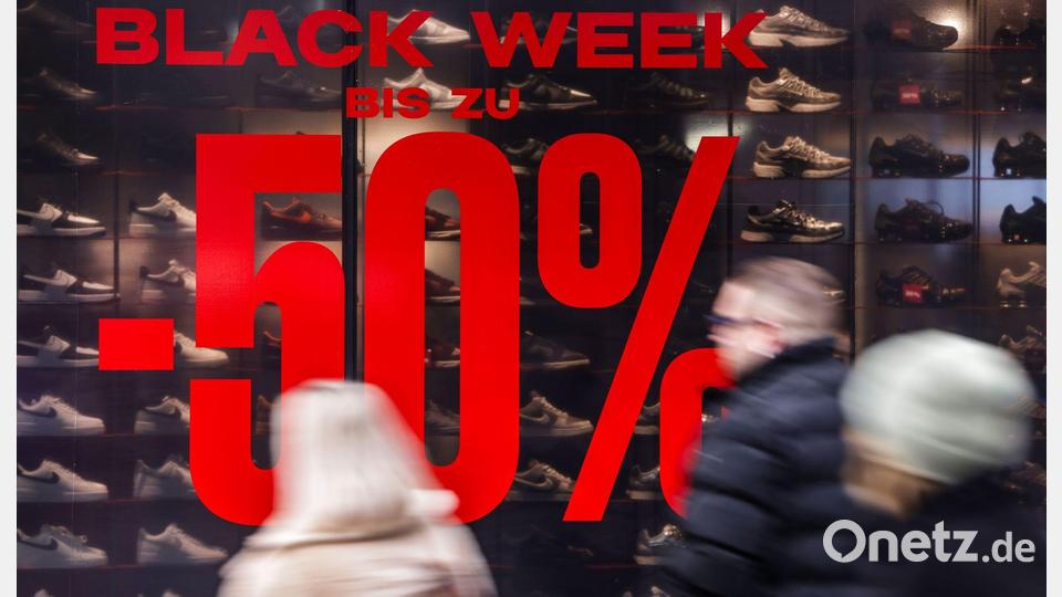 Ein Schnäppchen zu machen, fühlt sich gut für uns an. (Archivbild) Bild: Oliver Berg/dpa