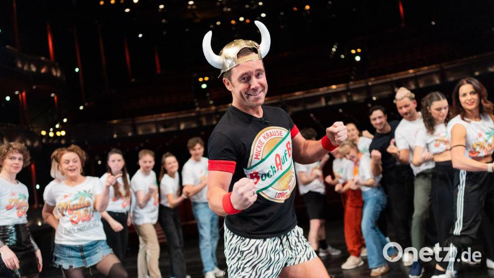 Markenbotschafter Lorenz Büffel ist schon sehr gespannt auf das Ballermann-Musical „Malle Olé“. Bild: Rolf Vennenbernd/dpa