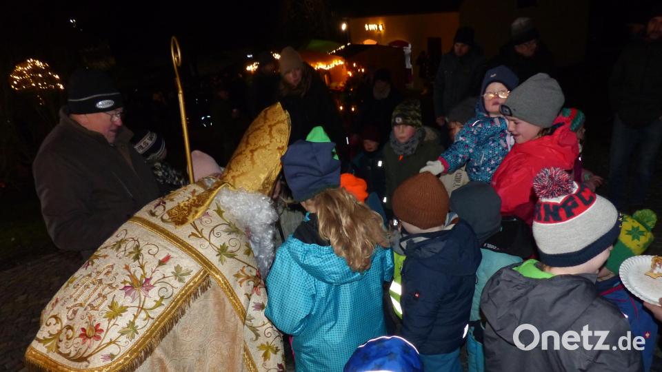 Der Nikolaus, wird auch heuer kommen, um die Kleinen zu beschenken. Bild: sl