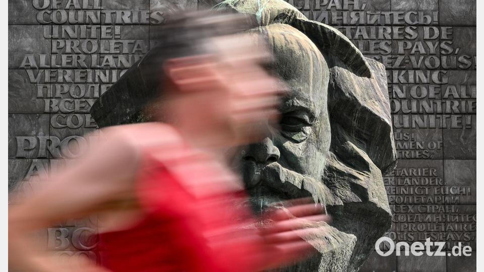 Nicht nur an zahlreichen Kunstprojekten konnten sich Interessierte in Chemnitz beteiligen, sondern auch sportlich betätigen: der Kulturhauptstadt-Marathon im Mai (Archivbild) Bild: Hendrik Schmidt/dpa