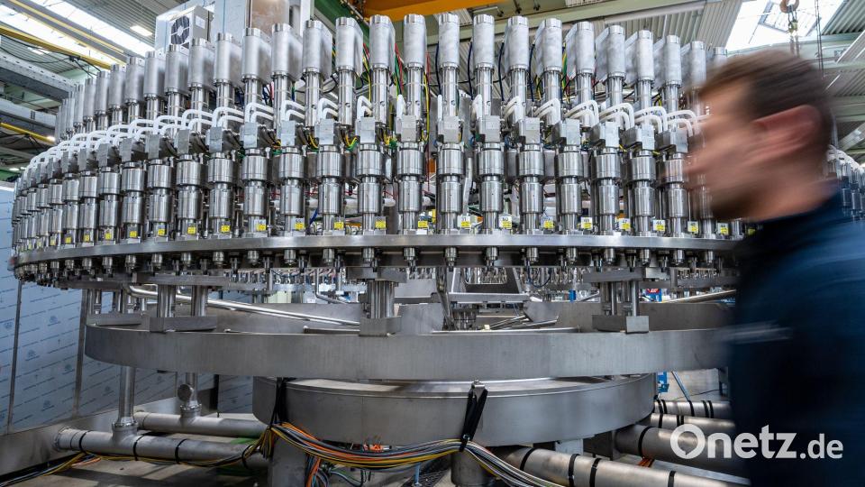 Die Kurzarbeit nimmt zu, vor allem im Maschinenbau und der metallverarbeitenden Industrie. Bild: Armin Weigel/dpa