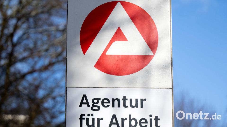 Der Zahl der Arbeitslosen ist wie üblich im November gesunken, lag aber schon lange nicht mehr so hoch. (Archivbild) Bild: Sven Hoppe/dpa