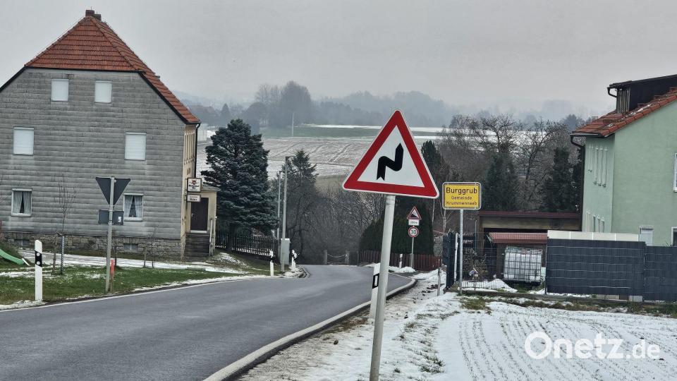 Die Ortsdurchfahrt Burggrub ist wegen steilen und uneinsichtigen Kurven bereits einseitig auf Tempo 30 reduziert, dennoch wird dort häufig mit mehr als 50 km/h gefahren. Dies soll sich nach Meinung der Bewohner ändern. Bild: vsr