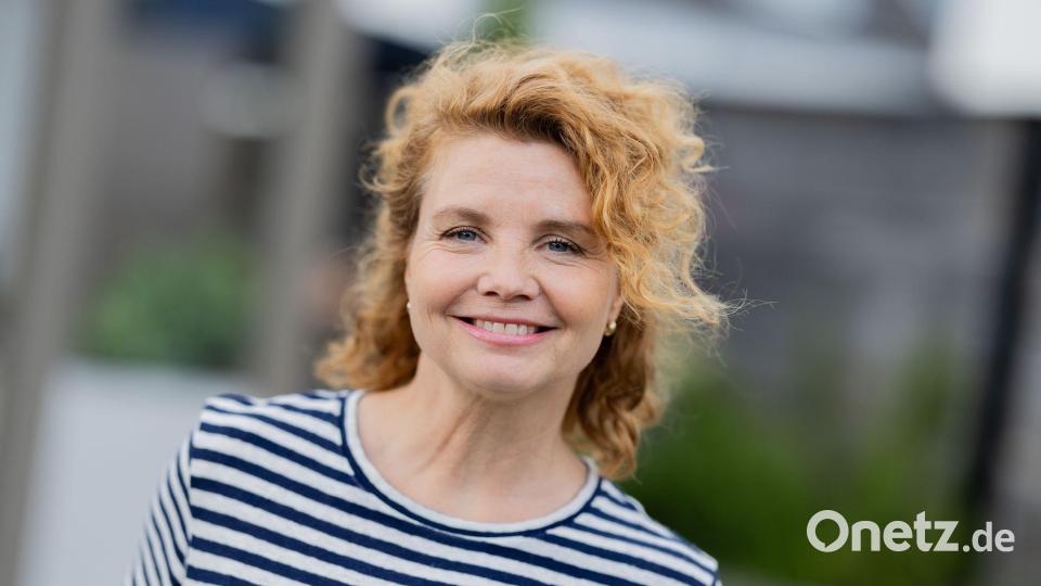 Annette Frier sieht ein strukturelles Problem im deutschen Fernsehen. (Archivbild) Bild: Rolf Vennenbernd/dpa