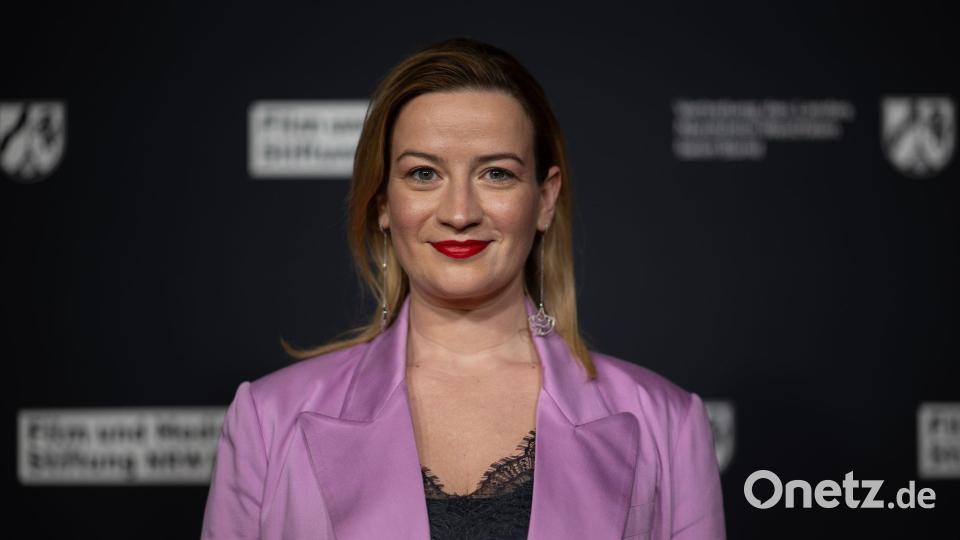 Für Schauspielerin Nina Gummich ist es das letzte Mal, dass sie als Medizinerin Theresa Wolff zu sehen ist. (Archivbild) Bild: Sebastian Christoph Gollnow/dpa