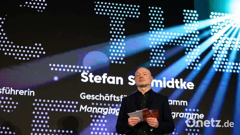 Programmgeschäftsführer Stefan Schmidtke: „Über 2.000 Veranstaltungen haben die Stadt zu einem internationalen Magneten gemacht.“ Bild: Hendrik Schmidt/dpa