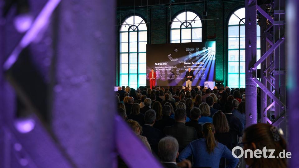 Das Finale des Kulturhauptstadtjahres in Chemnitz wird mit einem Empfang im Industriemuseum eingeleitet. Bild: Hendrik Schmidt/dpa