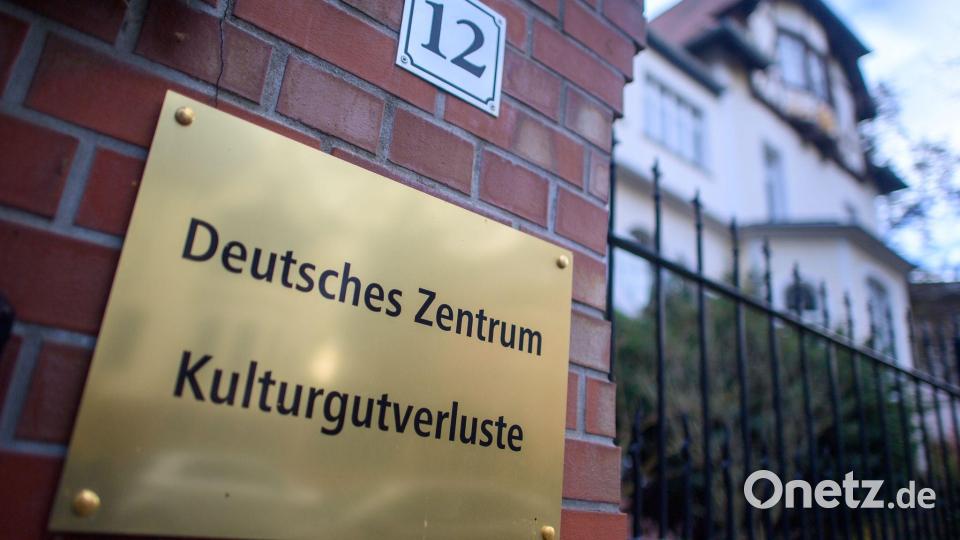 Das Deutsche Zentrum für Kulturgutverluste beschäftigt sich mit Kulturgütern, die ihren Eigentümern entzogen wurden, so auch mit NS-Raubkunst. (Archivbild) Bild: Klaus-Dietmar Gabbert/dpa