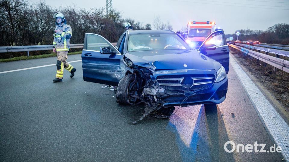 Ein medizinischer Notfall auf der A73 ging hingegen nach erfolgreicher Wiederbelebung gut aus. Bild: David Osswald/NEWS5/dpa