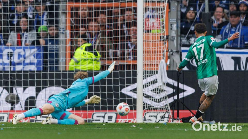 Münster schaffte den Ausgleich durch Batista Meier. Bild: Friso Gentsch/dpa