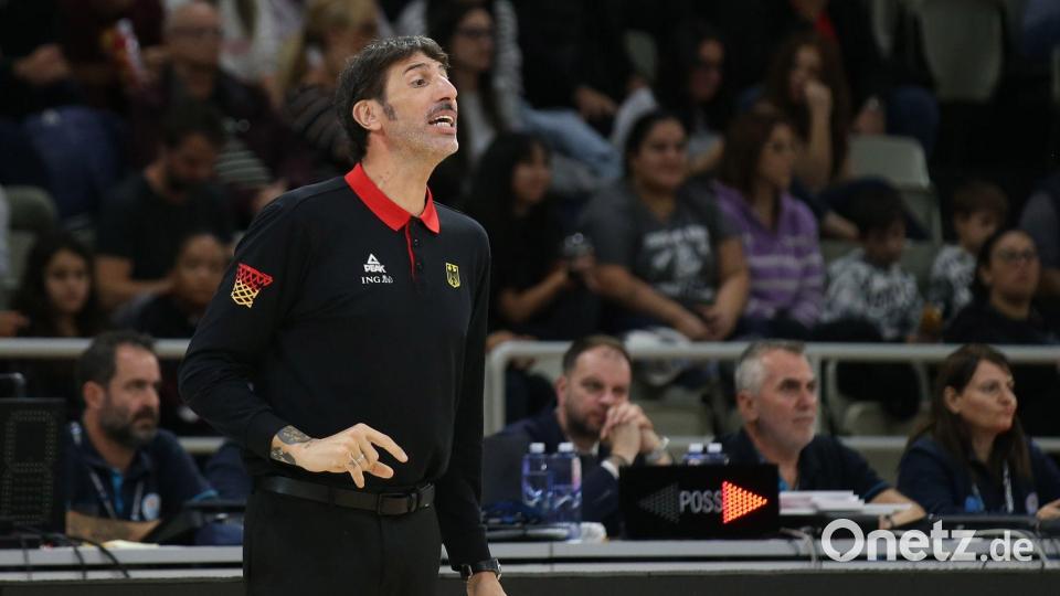 Bundestrainer Alex Mumbru gewann mit Deutschland auch das zweite Spiel in der WM-Qualifikation. Bild: Matthias Stickel/dpa