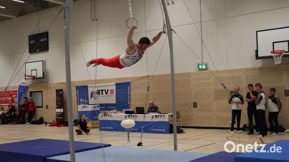 Beim Landesfinale Bayernpokal der Turner in Tirschenreuth waren auch Sportler aus der Region am Start. Bild: Julia Ritter