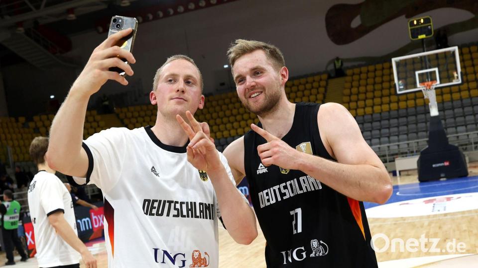 Collin Welp und Till Pape feierten auf Zypern ihr Länderspiel-Debüt. Bild: Matthias Stickel/dpa