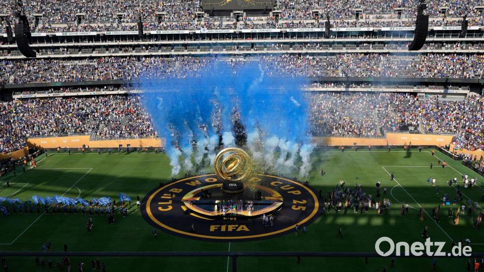 Bei der WM 2026 dürfte es viel Spektakel und Inszenierung geben. Bild: Pamela Smith/AP/dpa