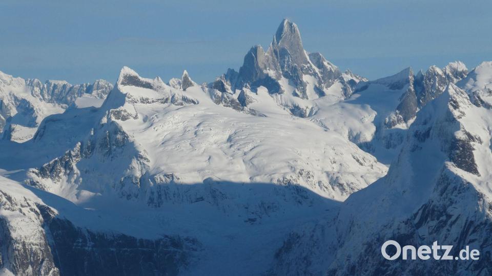 Devil&#039;s Thumb, ein Gipfel des Stikine Icefield in Alaska, ist mit Schnee bedeckt. Bild: Becky Bohrer/AP/dpa