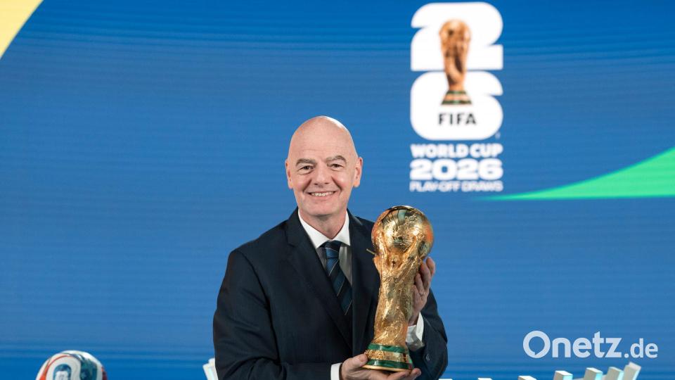 Moderiert am Samstag die Show: FIFA-Präsident Infantino. Bild: Claudio Thoma/KEYSTONE/dpa