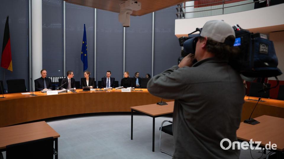 Der Wahlprüfungsausschuss tagte in Berlin. Bild: Sebastian Christoph Gollnow/dpa