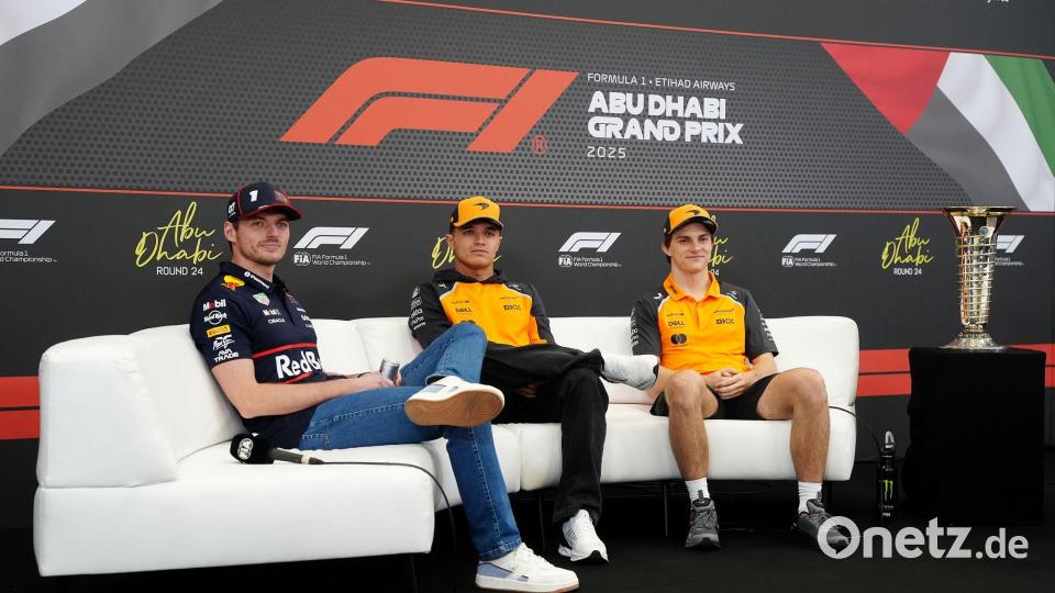 Die drei WM-Rivalen und der Pokal der Begierde. Bild: David Davies/PA Wire/dpa