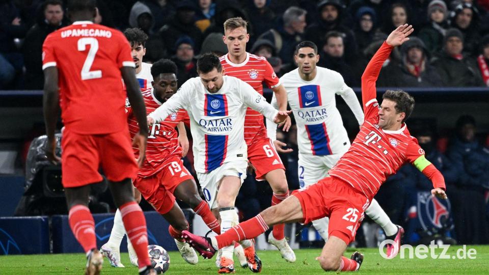 Das bislang letzte Duell zwischen Messi (Mitte) und Müller war das Achtelfinal-Rückspiel zwischen Bayern und Paris im März 2023. (Archivbild) Bild: Sven Hoppe/dpa