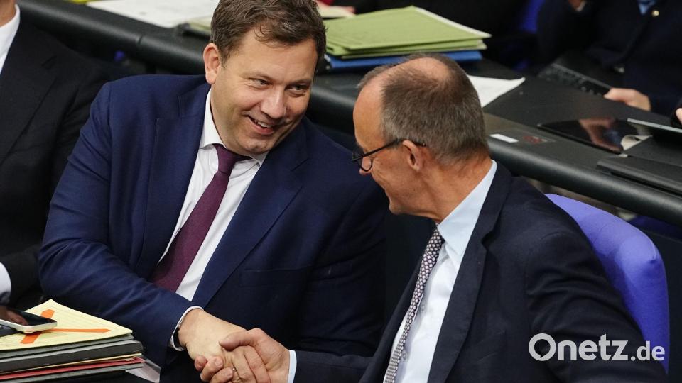Die Diskussion um die Rente sorgte für Spannungen zwischen Union und SPD - jetzt ist das Rentenpaket durch den Bundestag. Bild: Kay Nietfeld/dpa
