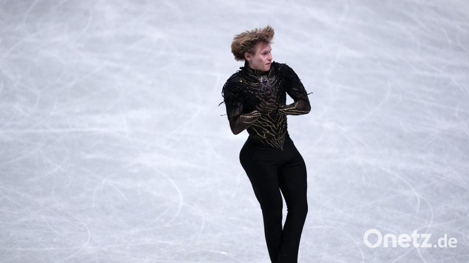 Ilia Malinin zeigte beim Grand-Prix-Finale im japanischen Nagoya in der Kür sieben gelungene Vierfachsprünge. Bild: Hiro Komae/AP/dpa
