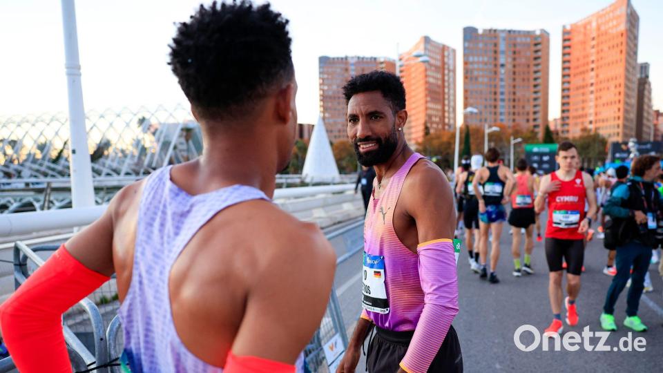 Amanal Petros sorgte in Valencia für den nächsten Coup. Bild: David Gonzalez/dpa