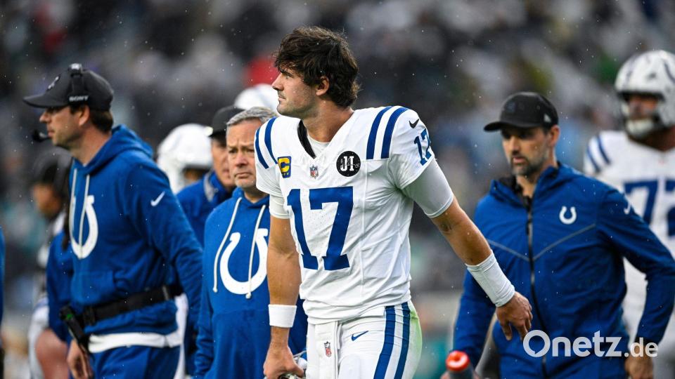 Colts-Quarterback Daniel Jones (Nummer 17) fällt verletzt aus - aber wie lange? Bild: Phelan M. Ebenhack/FR121174 AP/AP/dpa