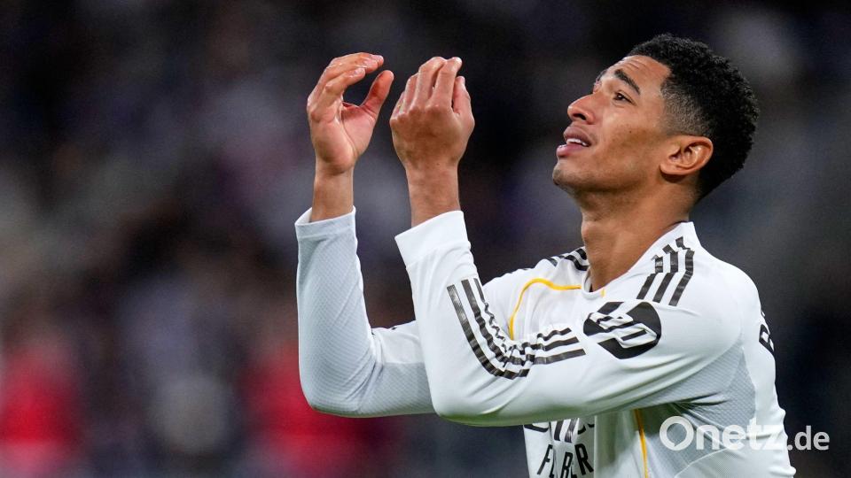 Jude Bellingham versteht die Welt nicht mehr. Bild: Manu Fernandez/AP/dpa