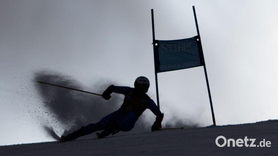 Luca de Aliprandini aus Italien tritt während des Weltcup-Riesenslalom-Rennens der Männer in Beaver Creek an. Bild: John Locher/AP/dpa