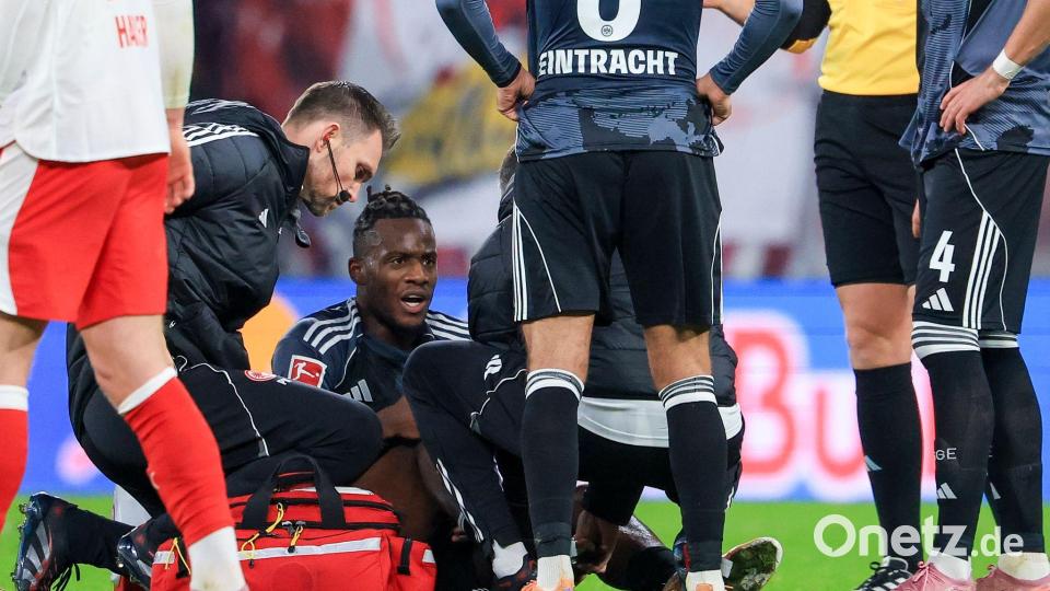 Michy Batshuayi steht Eintracht Frankfurt für längere Zeit nicht zur Verfügung. Bild: Jan Woitas/dpa