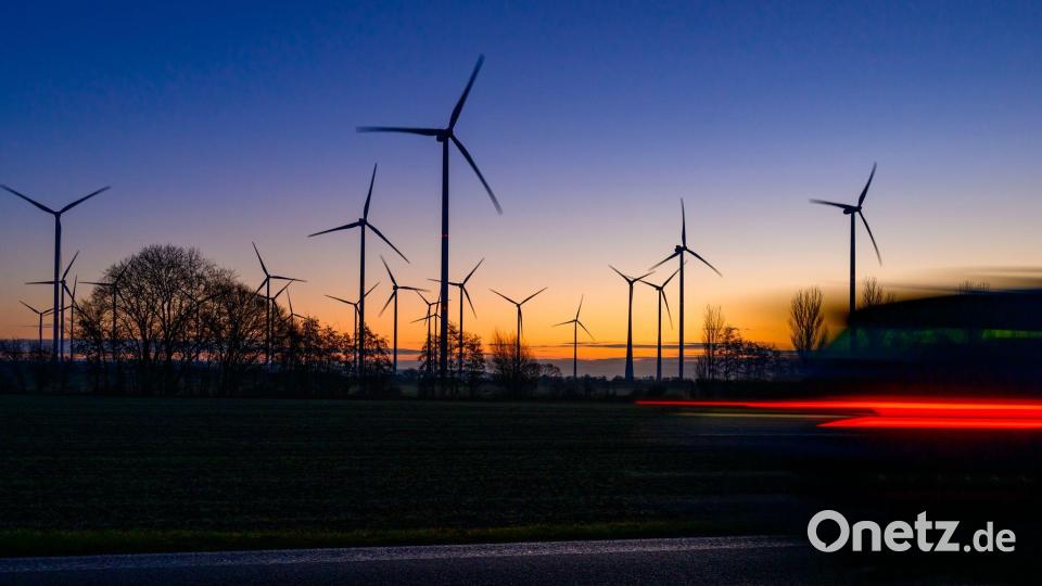 Wichtigste Quelle für in Deutschland produzierten Strom: Wind. (Archivbild) Bild: Patrick Pleul/dpa