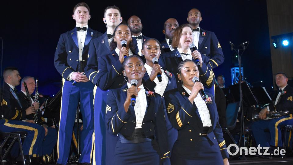 Das traditionelle Weihnachtskonzert der United States Army Europe &amp; Africa Band and Chorus (USAREUR-AF) findet in diesem Jahr am Freitag, 12. Dezember, in Grafenwöhr statt. Bild: rgr