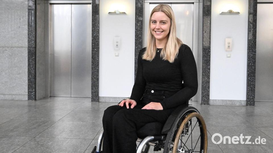 Esa-Ingenieurin Benthaus ist seit einem Unfall 2018 beim Mountainbiken von der Brust abwärts gelähmt. Bild: Felix Hörhager/dpa