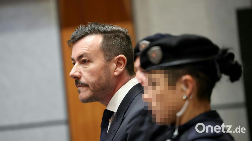 Die Verteidigung bezeichnet die Anklage gegen René Benko als „Hokuspokus“. Bild: Expa/Johann Groder/APA/dpa