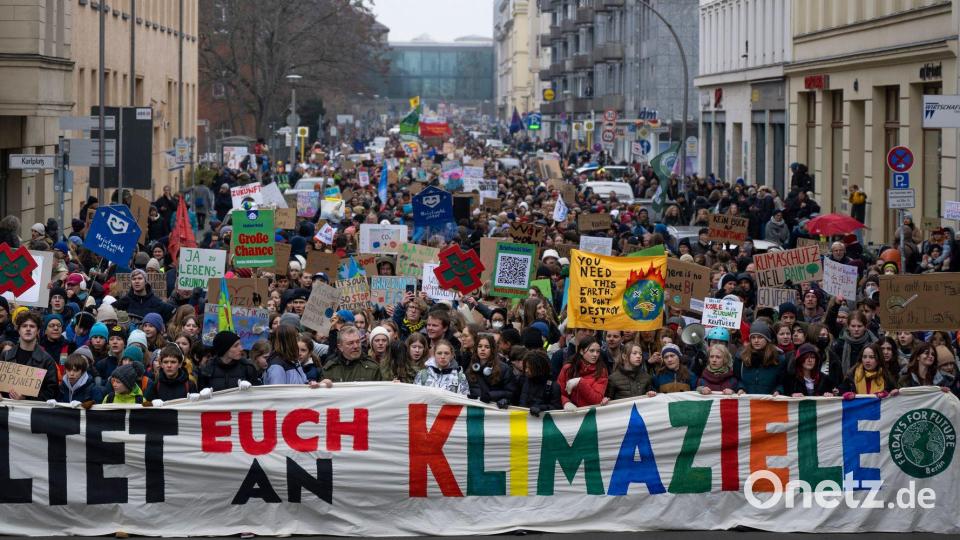 In einigen EU-Staaten gab es Widerstand gegen ein ambitioniertes Klimaziel für 2040. (Archivbild) Bild: Monika Skolimowska/dpa