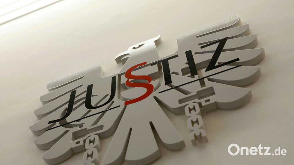 Die Angeklagten wurden aus Mangel an Beweisen freigesprochen. Bild: Erwin Scheriau/APA/dpa