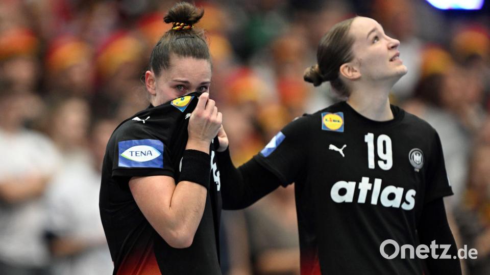 Emily Vogel weinte noch vor der Schlusssirene. Bild: Federico Gambarini/dpa